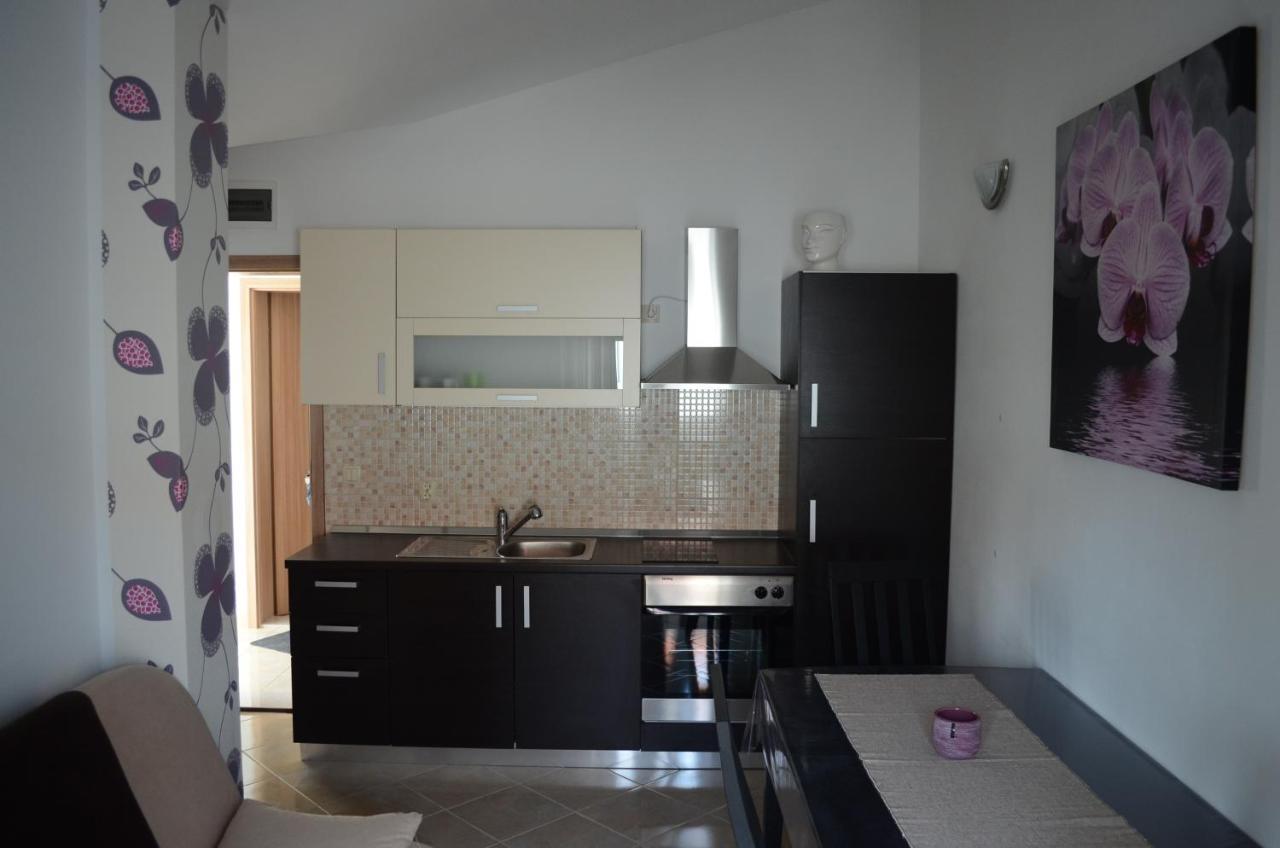 Apartments Nika ซาดาร์ ภายนอก รูปภาพ